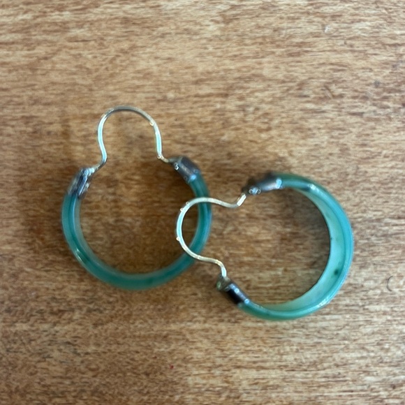 Vintage Green Jade Hoop Earrings - Picture 2 of 5